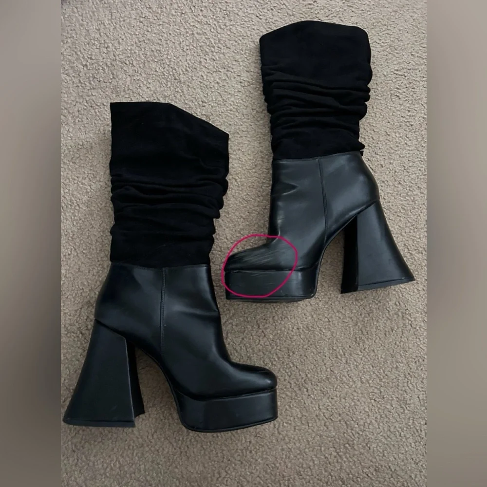 🖤LaModa Gothic Boots🖤 - Picture 2 of 3